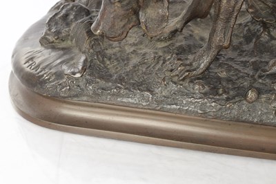 Lot 810 - CHRISTOPHE FRATIN (1801 - 1864). A 19TH CENTURY FRENCH PATINATED BRONZE SCULPTURE OF TWO HOUNDS