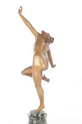 Lot 805 - A GOOD ART DECO GILT BRONZE SCULPTURE "THE SNAKE DANCER" AFTER COLLINET
