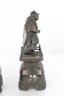 Lot 626 - A LARGE PAIR OF JAPANESE MEIJI PERIOD BRONZE FIGURES