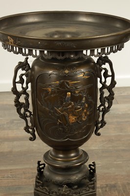 Lot 688 - A LARGE AND IMPRESSIVE PAIR OF JAPANESE MEIJI PERIOD BRONZE SECTIONAL VASES