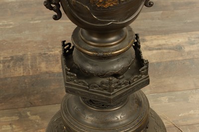 Lot 688 - A LARGE AND IMPRESSIVE PAIR OF JAPANESE MEIJI PERIOD BRONZE SECTIONAL VASES