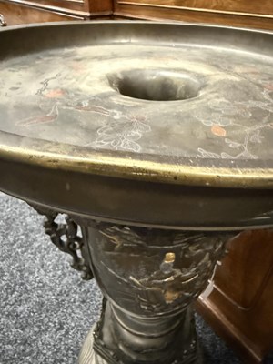 Lot 688 - A LARGE AND IMPRESSIVE PAIR OF JAPANESE MEIJI PERIOD BRONZE SECTIONAL VASES