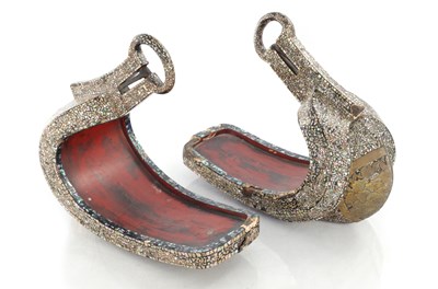 Lot 491 - A PAIR OF JAPANESE EDO PERIOD LACQUERED MOTHER OF PEARL INLAID ABUMI (STIRRUPS)