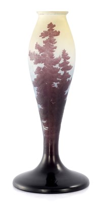 Lot 1 - AN EMILE GALLE ART NOVEAU CAMEO GLASS VASE OF LARGE SIZE
