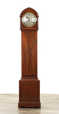 Lot 1378 - HAWKINGS, LONDON. A SMALL EDWARDIAN FIGURED MAHOGANY LONGCASE CLOCK