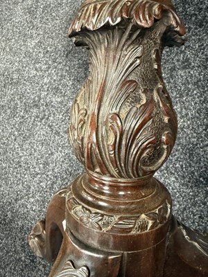 Lot 1626 - A FINE GEORGE III MAHOGANY CHIPPENDALE STYLE TILT-TOP TABLE