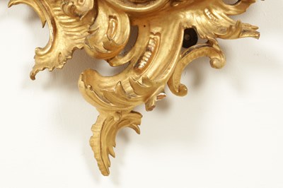 Lot 1606 - A GOOD PAIR OF 19TH CENTURY CARVED GILTWOOD HANGING MIRRORS