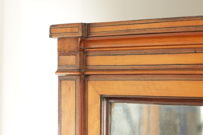 Lot 1663 - A GOOD EARLY 19TH CENTURY SATINWOOD AND MAHOGANY INLAID DISPLAY CABINET IN THE MANNER OF JOHN HOWARD AND SON