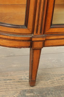 Lot 1663 - A GOOD EARLY 19TH CENTURY SATINWOOD AND MAHOGANY INLAID DISPLAY CABINET IN THE MANNER OF JOHN HOWARD AND SON