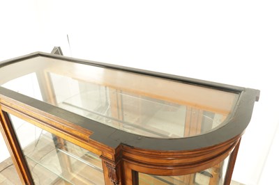 Lot 1663 - A GOOD EARLY 19TH CENTURY SATINWOOD AND MAHOGANY INLAID DISPLAY CABINET IN THE MANNER OF JOHN HOWARD AND SON