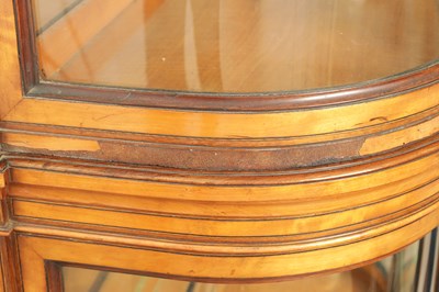 Lot 1663 - A GOOD EARLY 19TH CENTURY SATINWOOD AND MAHOGANY INLAID DISPLAY CABINET IN THE MANNER OF JOHN HOWARD AND SON