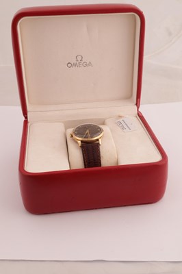 Lot 1293 - A GENTLEMAN’S 1950’S 9CT GOLD “TROPICAL DIAL” OMEGA WRIST WATCH