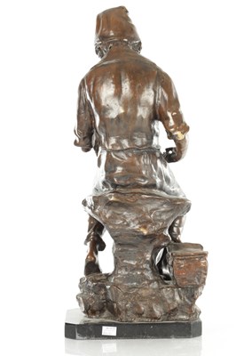 Lot 837 - VINCENZO CINQUE (1852-1929). BRONZE FIGURAL SCULPTURE OF A FISHERMAN