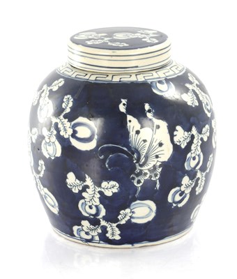 Lot 453 - A CHINESE BLUE AND WHITE PORCELAIN GINGER JAR AND COVER