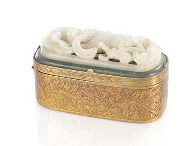 Lot 378 - A CHINESE GILT BRONZE AND CARVED JADE SNUFF BOX