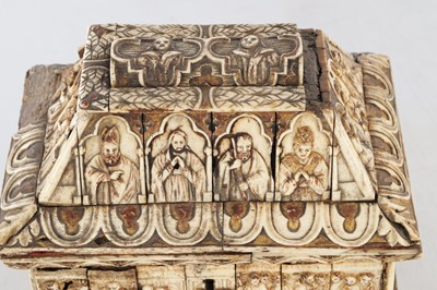 Lot 963 - AN EARLY CARVED BONE CONTINENTAL CASKET