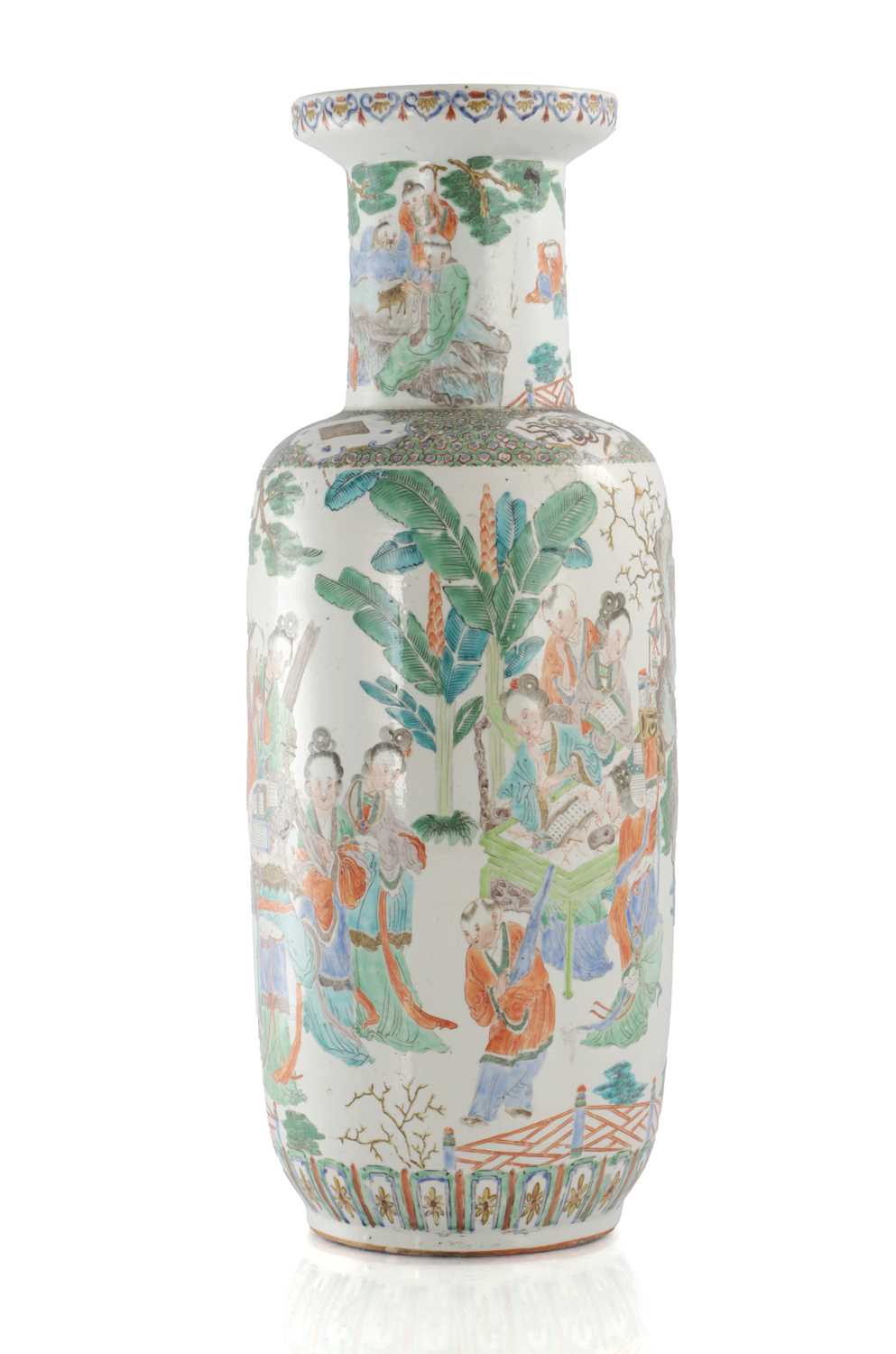 Lot 372 - A LARGE 19TH CENTURY FAMILLE VERTE CHINESE PORCELAIN HALL VASE