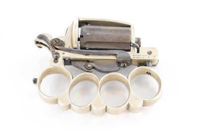 Lot 708 - A RARE DOLNE (APACHE) PIN-FIRE SIX SHOT KNUCKLE DUSTER REVOLVER OF SMALL BORE