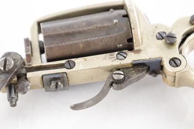 Lot 708 - A RARE DOLNE (APACHE) PIN-FIRE SIX SHOT KNUCKLE DUSTER REVOLVER OF SMALL BORE
