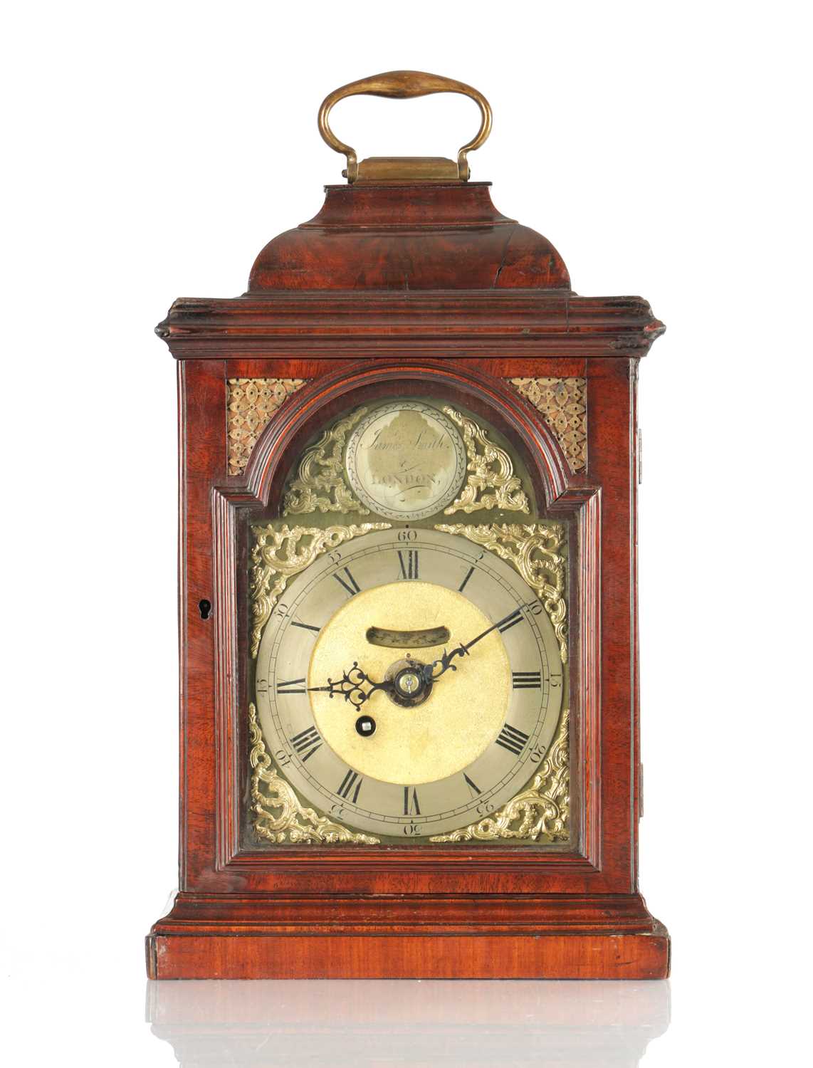 Lot 1344 - JAMES SMITH, LONDON. A SMALL GEORGE III FIGURED MAHOGANY VERGE BRACKET CLOCK