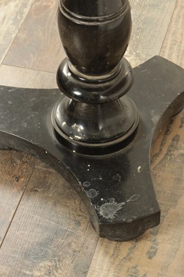 Lot 1708 - A 19TH CENTURY DERBYSHIRE PIETRA DURA OCCASIONAL TABLE