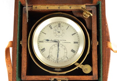 Lot 1475 - S. SMITH & SON. TRAFALGAR SQUARE, LONDON. AN EARLY 20TH CENTURY EIGHT DAY MARINE CHRONOMETER