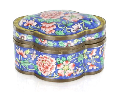 Lot 598 - A 20TH CENTURY CHINESE CLOISONNE ENAMEL SHAPED LIDDED BOX