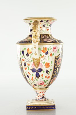 Lot 90 - A 19TH CENTURY DERBY PORCELAIN THREE VASE GARNITURE