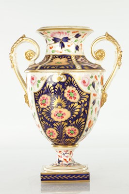 Lot 90 - A 19TH CENTURY DERBY PORCELAIN THREE VASE GARNITURE
