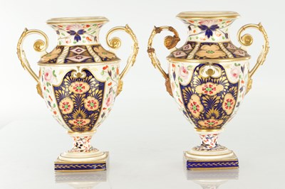 Lot 90 - A 19TH CENTURY DERBY PORCELAIN THREE VASE GARNITURE