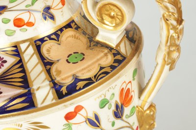 Lot 90 - A 19TH CENTURY DERBY PORCELAIN THREE VASE GARNITURE