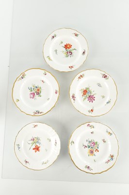 Lot 62 - FIVE 19TH CENTURY PORCELAIN COPENHAGEN CABINET PLATES