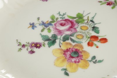 Lot 62 - FIVE 19TH CENTURY PORCELAIN COPENHAGEN CABINET PLATES