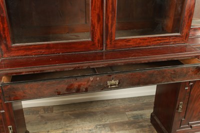 Lot 1623 - A LARGE EARLY 19TH CENTURY FLAMED MAHOGANY BREAKFRONT BOOKCASE IN THE MANNER OF GILLOWS