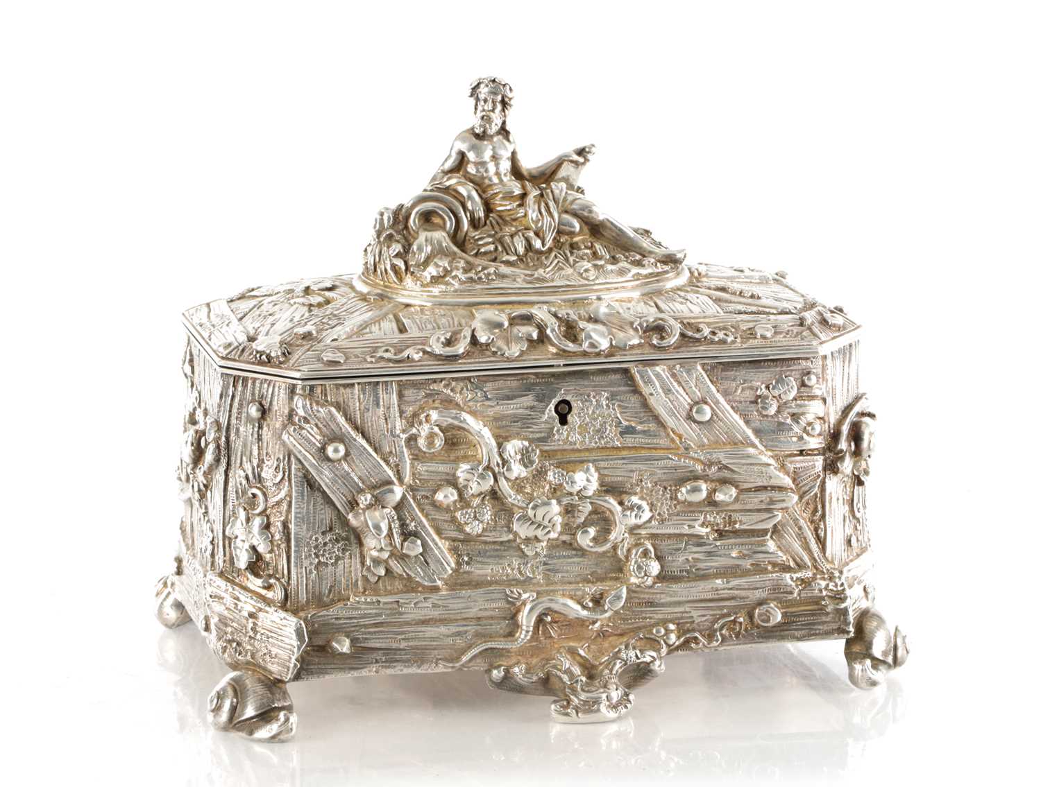 Lot 208 - A HEAVY 19TH CENTURY FRENCH CAST SILVER CASKET