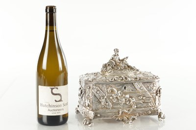 Lot 208 - A HEAVY 19TH CENTURY FRENCH CAST SILVER CASKET