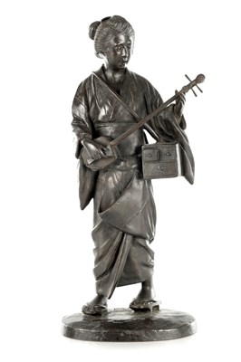 Lot 545 - A JAPANESE MEIJI PERIOD BRONZE SCULPTURE OF A GEISHA PLAYING A SAHMISEN