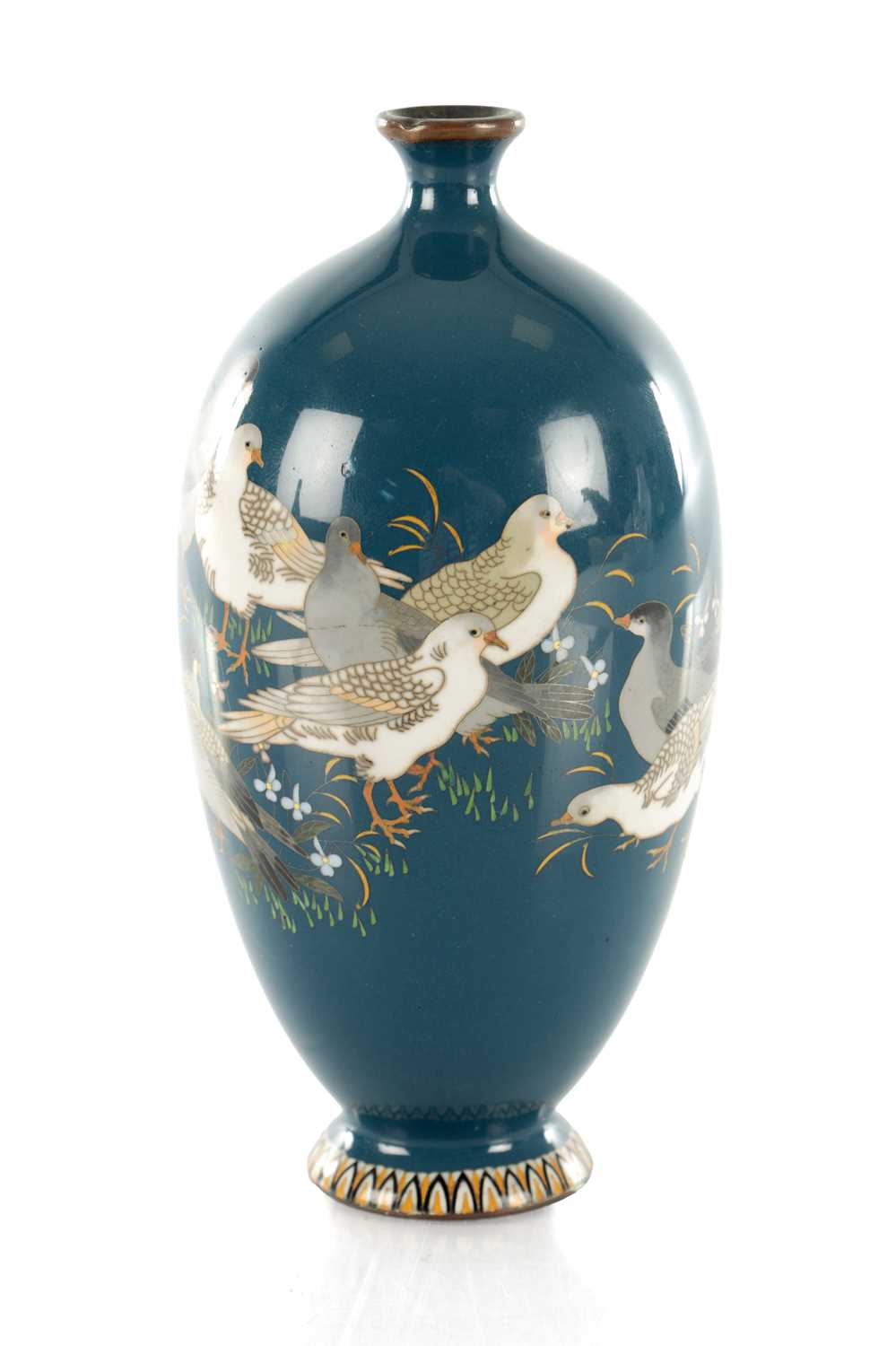 Lot 451 - A SMALL MEIJI PERIOD JAPANESE CLOISONNE VASE