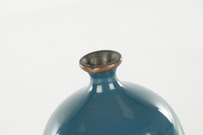 Lot 451 - A SMALL MEIJI PERIOD JAPANESE CLOISONNE VASE