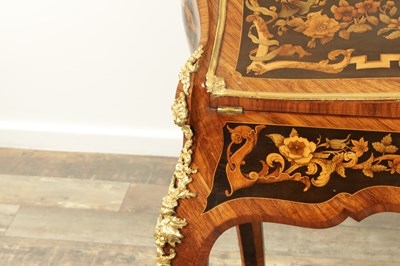 Lot 1632 - A FINE 19TH CENTURY ENGLISH MARQUETRY, KINGWOOD AND ORMOLU MOUNTED BUREAU ATTRIBUTED TO THE WORKSHOP OF EDWARD HOLMES BALDOCK