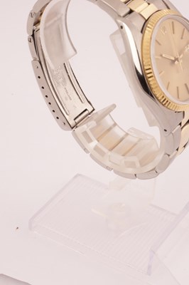 Lot 1297 - A GENTLEMAN’S STEEL AND GOLD ROLEX OYSTER PERPETUAL DATE WRIST WATCH