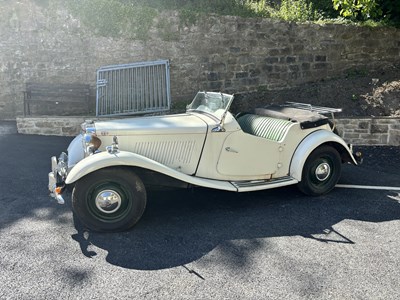 Lot 725 - A 1950 MG TD