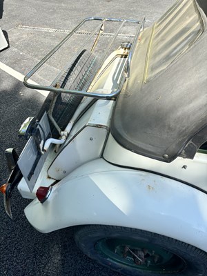 Lot 725 - A 1950 MG TD