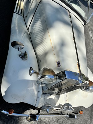 Lot 725 - A 1950 MG TD
