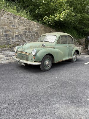 Lot 719 - A 1950S SPLIT SCREEN MORRIS MINOR