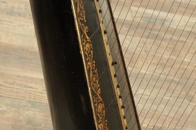 Lot 1039 - THOMAS DODD & SONS, PATENT HARP, 3, BERNERS STREET LONDON. A 19TH CENTURY GILT GESSO NA BLACK LACQUER GRECIAN PEDAL HARP