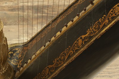 Lot 1039 - THOMAS DODD & SONS, PATENT HARP, 3, BERNERS STREET LONDON. A 19TH CENTURY GILT GESSO NA BLACK LACQUER GRECIAN PEDAL HARP