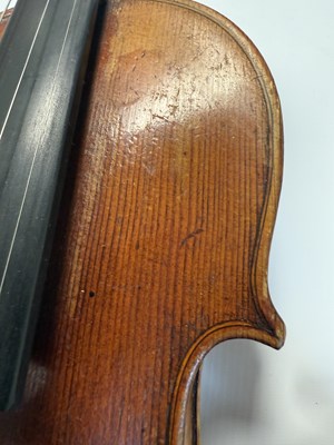 Lot 1050 - AN ANTIQUE VIOLIN LABELLED CHARLES GALLIARD
