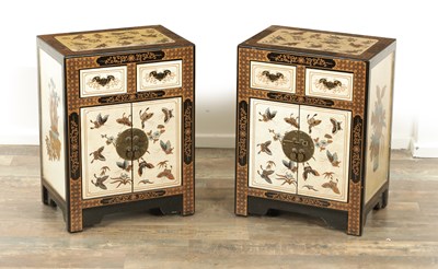 Lot 471 - A PAIR OF DECORATIVE MODERN CHINESE LACQUERED AND GILT CHINOISERIE BEDSIDE CABINETS