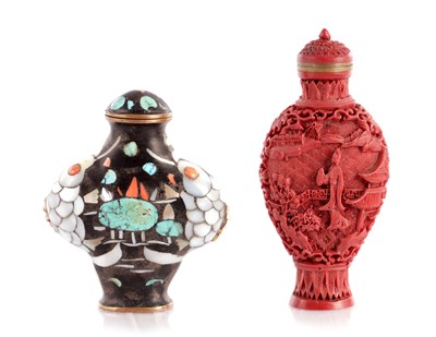 Lot 437 - TWO CHINESE SNUFF BOTTLES